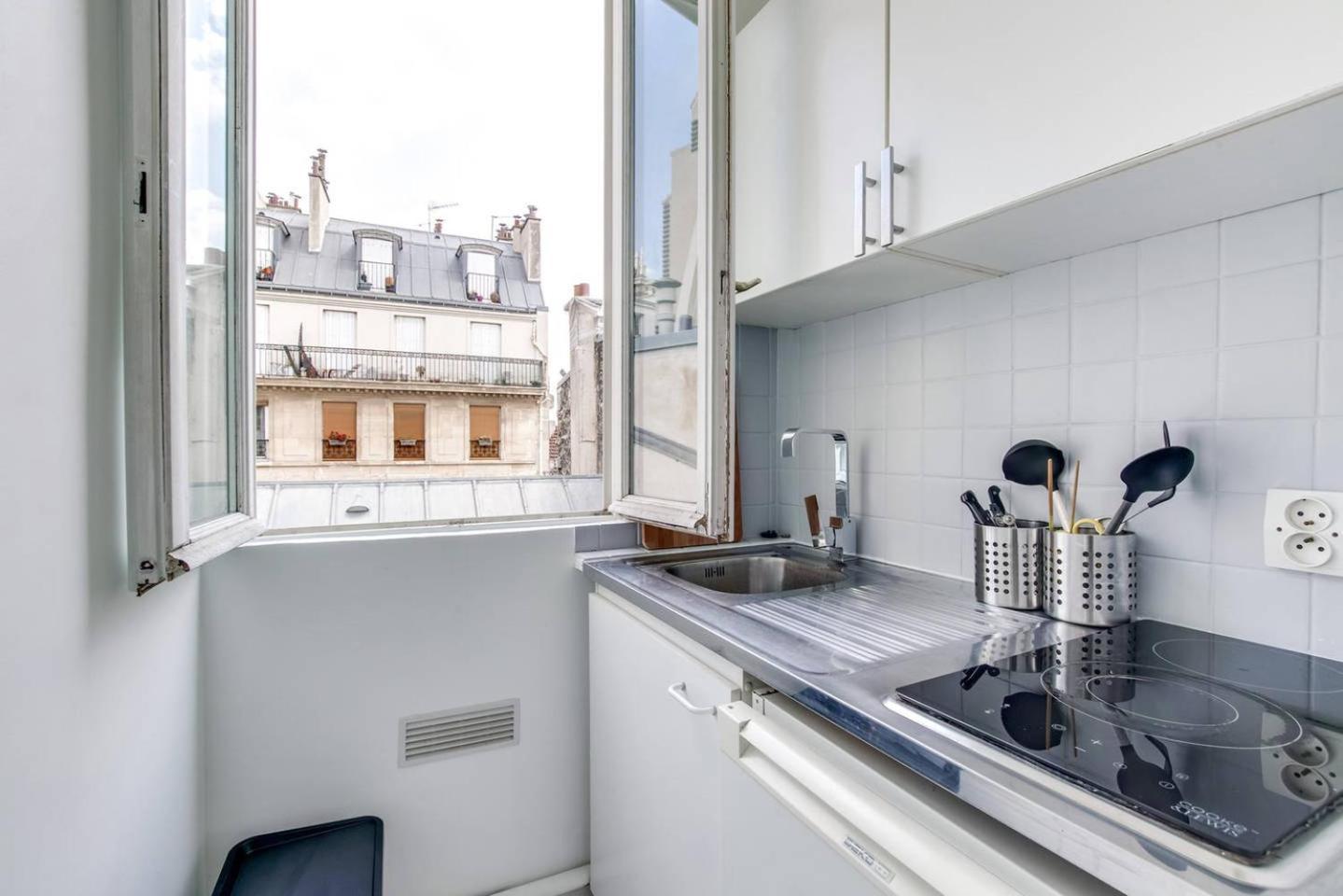Guestready - Cozy Apt In Montmarte Parijs Buitenkant foto
